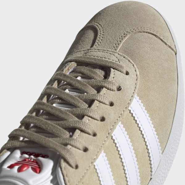 Кроссовки Adidas GAZELLE W EF6507 р.UK 6 бежевый