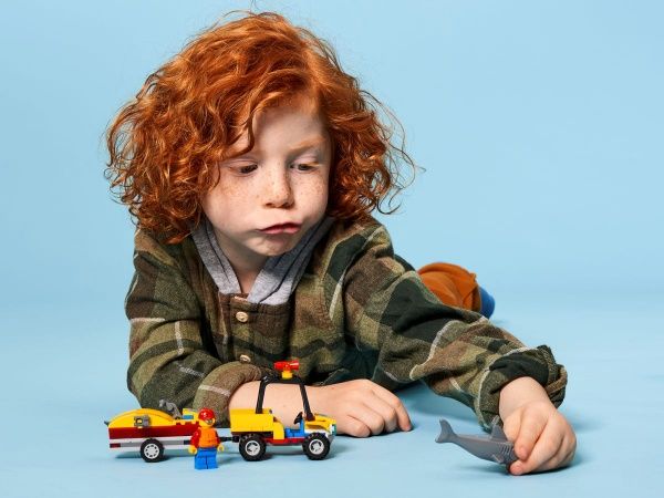 Конструктор LEGO City Пляжный спасательный вездеход 60286