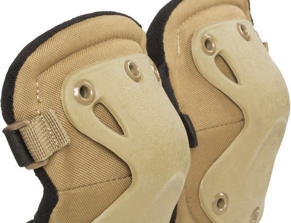 Наколенники тактические Coyote Brown E15627CB