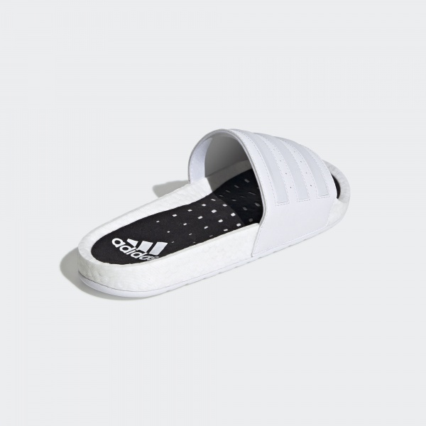 Шльопанці Adidas ADILETTE BOOST EG1909 р.UK 4 білий