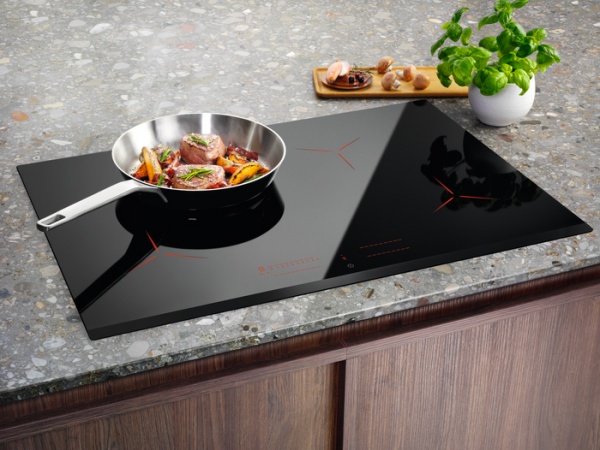 Варочная поверхность Electrolux EIP8146