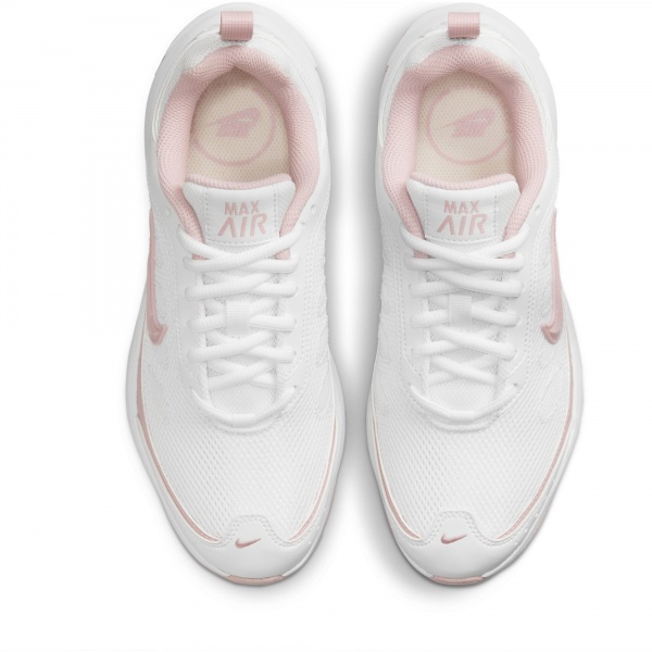 Кросівки Nike Air Max AP CU4870-101 р.US 9,5 білий