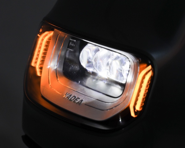 Электроскутер YADEA E8S gray