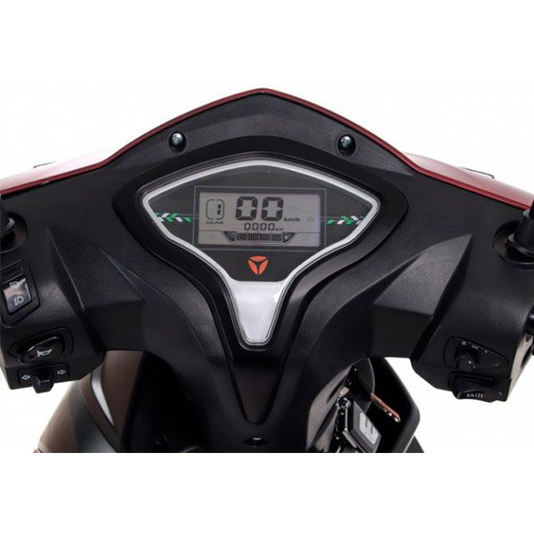 Електроскутер YADEA S-WAY (silver)