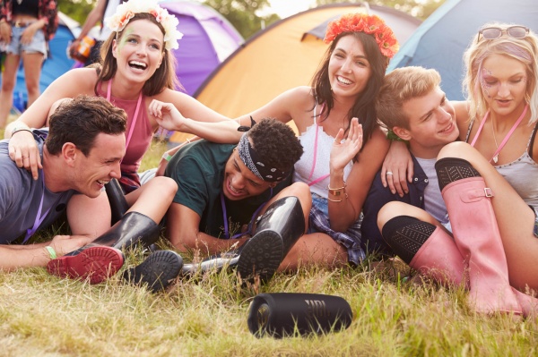 Портативная колонка JBL Charge 5 Tomorrowland Edition 1.1 black (JBLCHARGE5TMLEU)