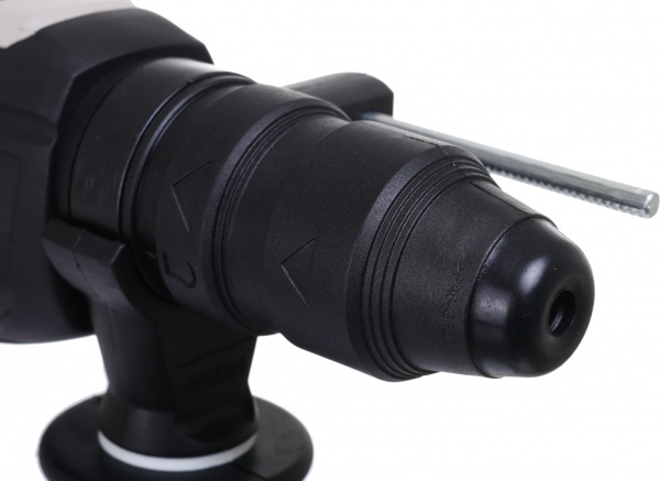 Перфоратор Compass BHD2803QCC