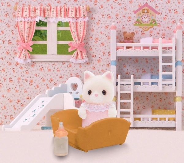 Игровой набор Sylvanian Families Шелковый Котенок 5066 