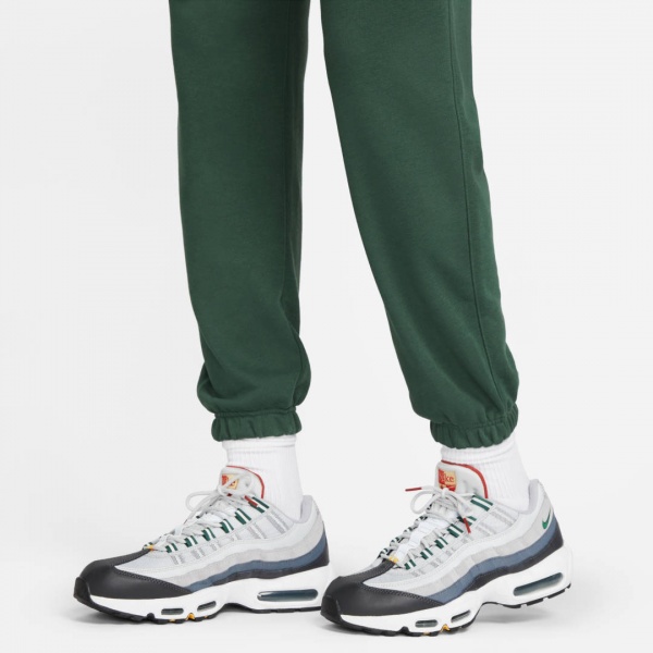Брюки Nike M NK CLUB+ FT CF LBR PANT FB7687-323 р. XL зеленый