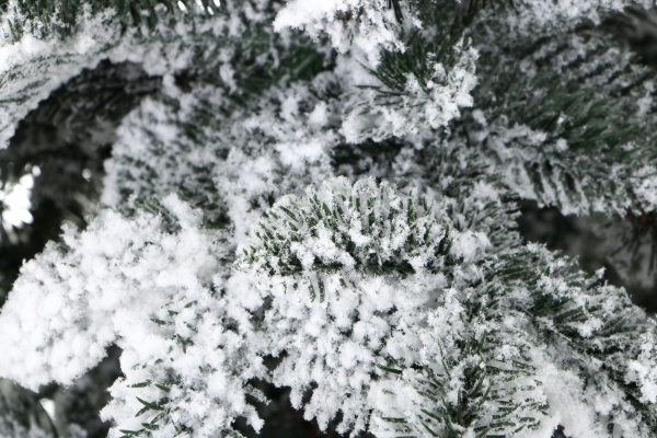 Искусственная елкаМечта 1,8 м 6415 темно-зеленый 