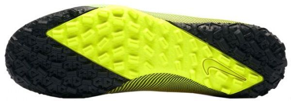 Бутси Nike SUPERFLY 7 ACADEMY MDS TF BQ5435-703 р. US 10,5 жовтий