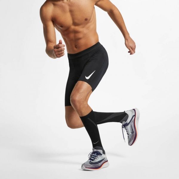 Лосини Nike M NK AROSWFT TGHT HALF AR3246-010 L чорний