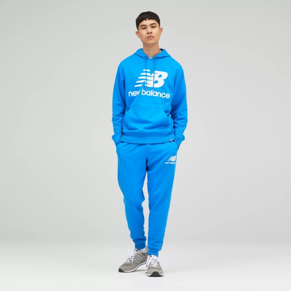 Джемпер New Balance Essentials Stacked Logo MT03558SBU р. M голубой