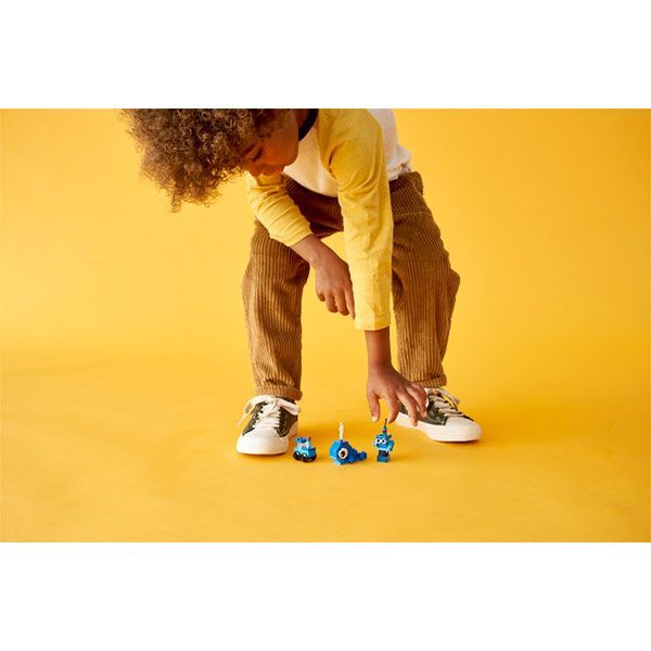 Конструктор LEGO Classic Синие кубики для творчества 11006