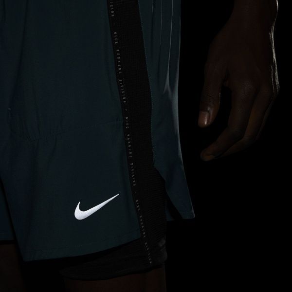 Шорти Nike NK RN DVN FLX STRD HYB SHRT DA0280-393 р. XL зелений