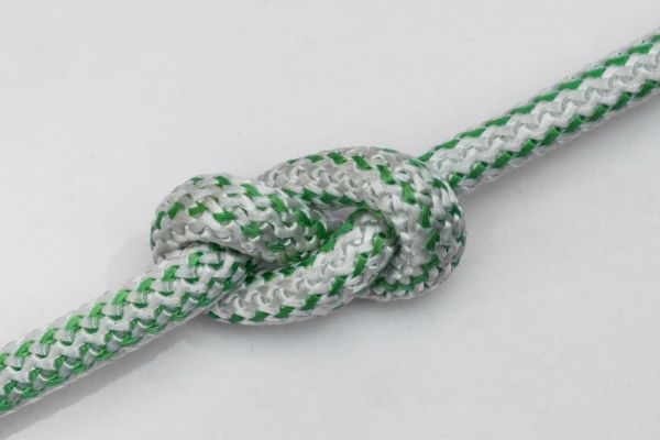 Шнур капроновый вязаный 10 мм зеленый