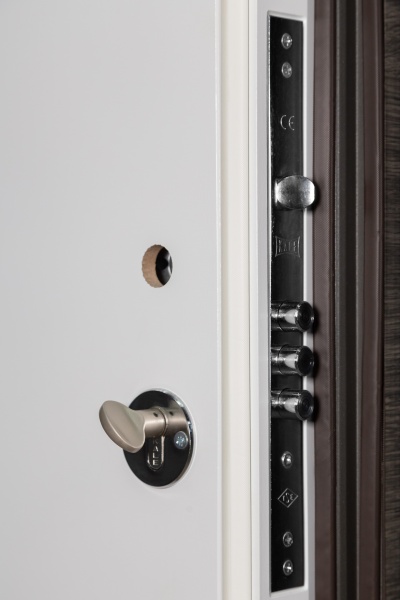 Дверь входная Revolut Doors В-83 модель 184 венге серый горизонт / белый 2050x950 мм правая