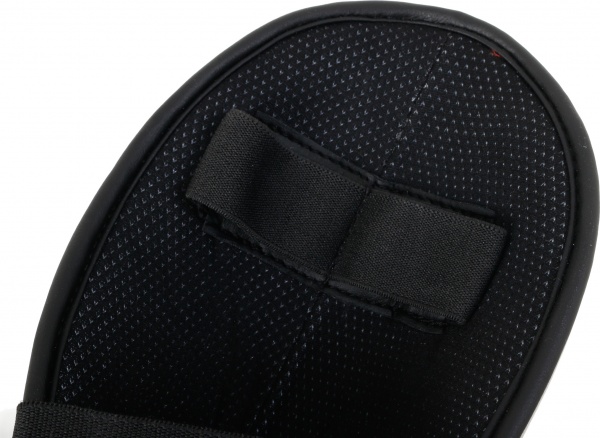 Перчатки для карате MaxxPro KMR-620 Moz красный