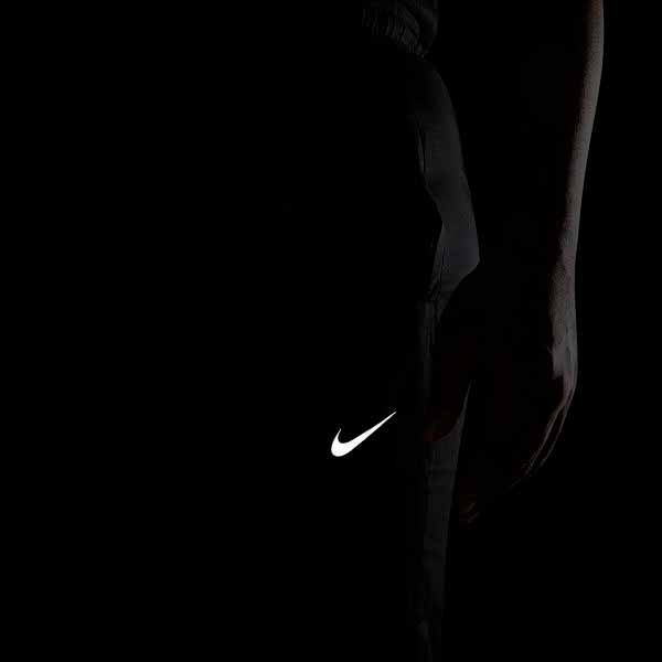 Брюки Nike M NK ESSENTIAL WOVEN PANT CU5498-010 р. M черный