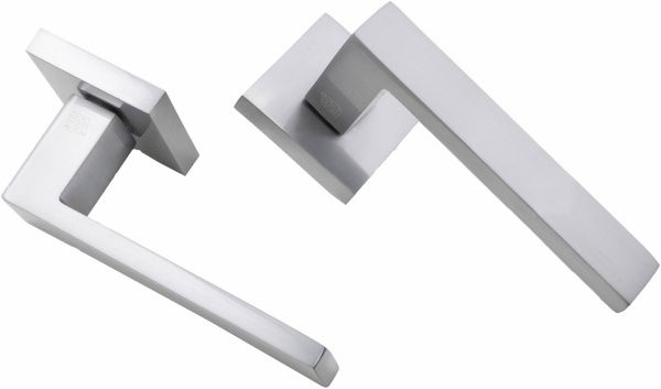 Ручка на розетке RDA Z 4973 ( Z56032) RSB/SC матовый хром