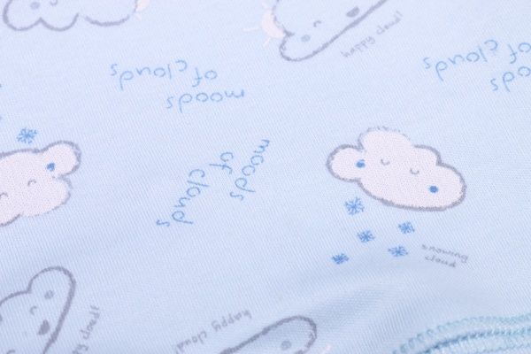 Шапочка дитяча Bembi ШП76 р.46 блакитний із малюнком