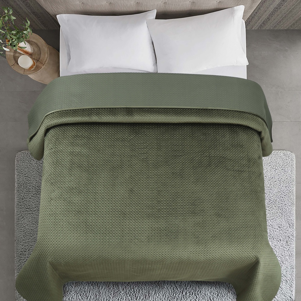 Покрывало декоративное 3D Velvet 220x160 см La Nuit зеленый