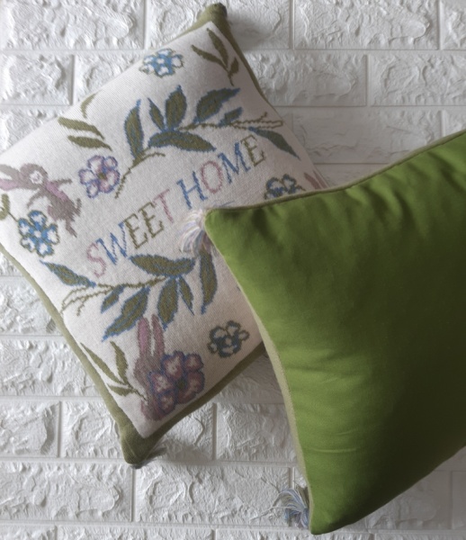 Подушка Sweet home 45x45 см 