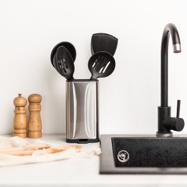 Подставка MVM KP-66 SS/BLACK 