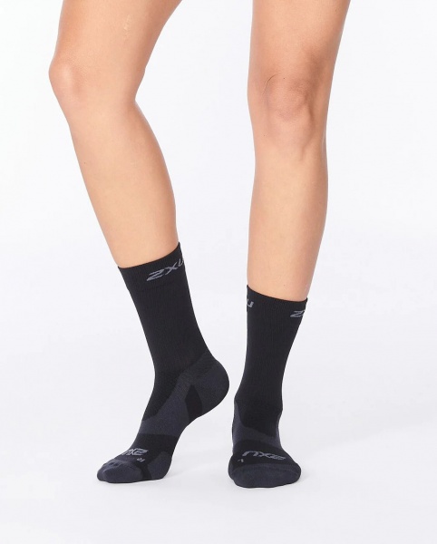 Носки 2XU Vectr Light Cushion Crew Socks р.M UA7005e_BLK/TTM р.38-41,5 черный