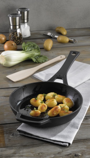 Сковорода чавунна Angus 28 см (11134) Kela