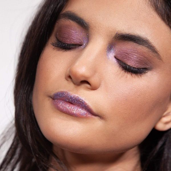 Палетка theBalm Alternative Rock V1 бежево-розовый с мерцанием 24 г