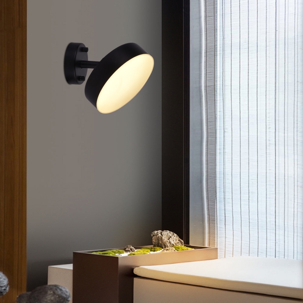 Бра Miorro LED Fiori 180х50 мм 1x7,6 Вт черный 51-313-001