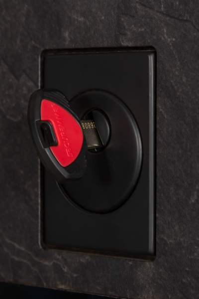 Двері вхідні К-8 (квадро) 539/237 mamba morion / рустик авиньйон блан 2050x950 мм ліві