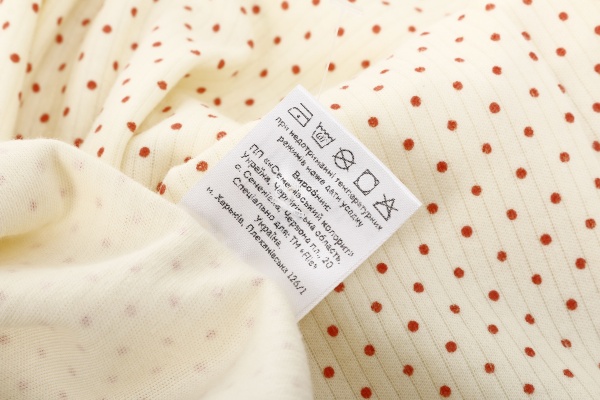 Комплект домашній жіночий Горошок корал майка та шорти р. L молочний