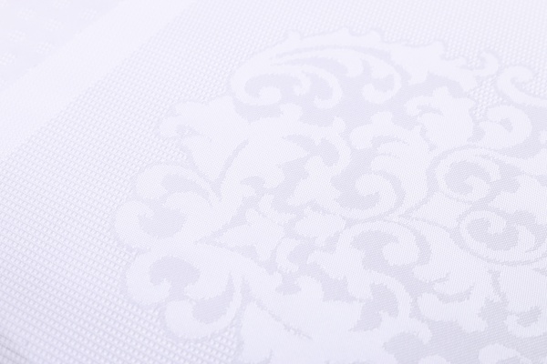 Скатерть Caramel прямоугольная жаккард панно 160x220 см белый Karna 