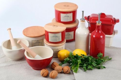 Банка для сыпучих Natural Chic 300 мл красная 348745 Emile Henry