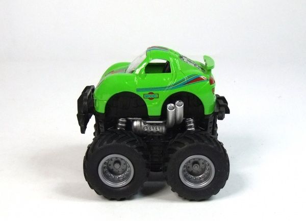 Машинка инерционная XG в ассортименте XG879-18