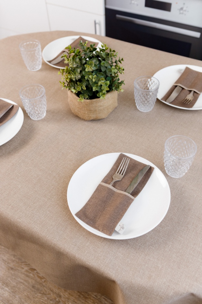 Скатерть овальная Корица Мокко 133x180 см Прованс