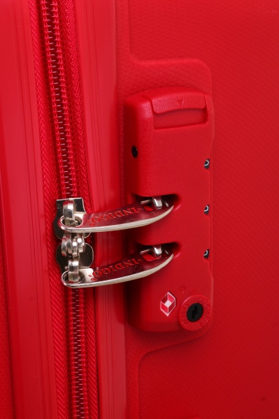 Чемодан 66 л красный XY22100 60х42х26 ABS 