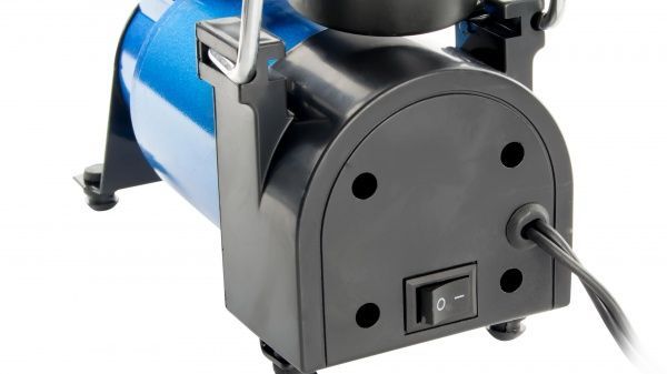 Компресcор автомобильный Штурмовик AC-27 100PSI