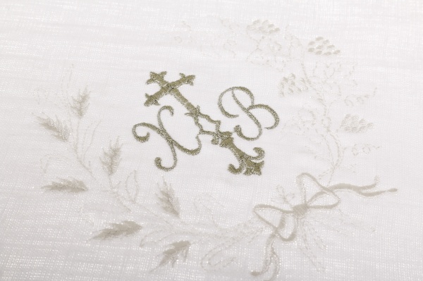 Серветка святкова з мереживом (7 см) 40x40 см білий із малюнком 