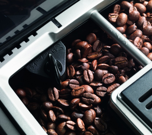 Кофемашина Delonghi ECAM 23.260B Cappuccino Smart 