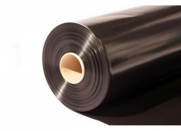 Пленка Ековіжен 1500х50 м.п. черный 200 мкм рукав