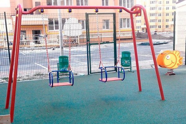 Гойдалка InterAtletika подвійна зі спинкою на ланцюгах ТЕ407М 