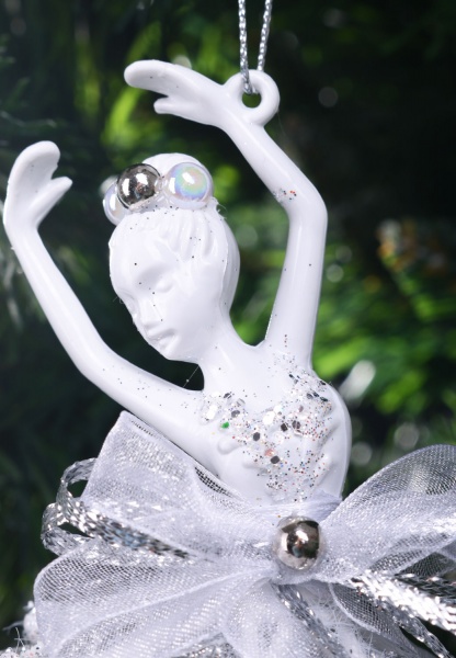 Подвеска Балерина декор Элит 9х12х3 см серебряный