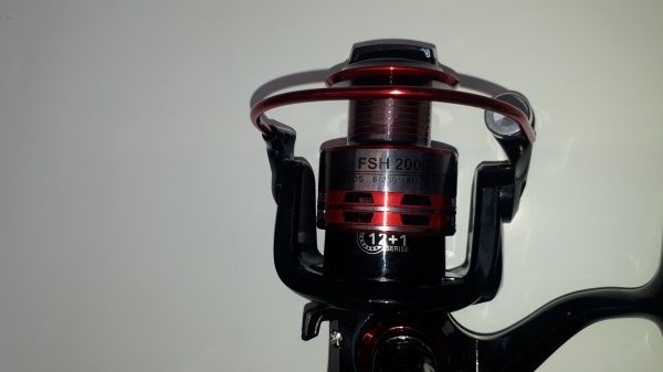 Котушка для спінінгу FSH 2000 12+1bb