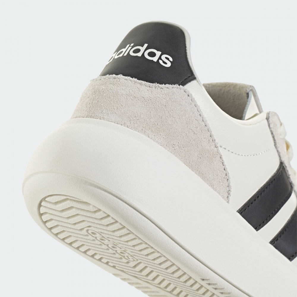 Кроссовки женские Adidas BARREDA DECODE LUX JR3531 р.38 2/3 бежевые