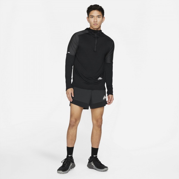 Футболка Nike M NK DF TRAIL ELMT GX HOODIE DD4580-010 р.M чорно-сірий