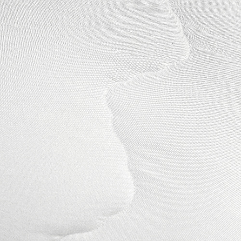 Ковдра стьобана 155x210 см Homeline білий