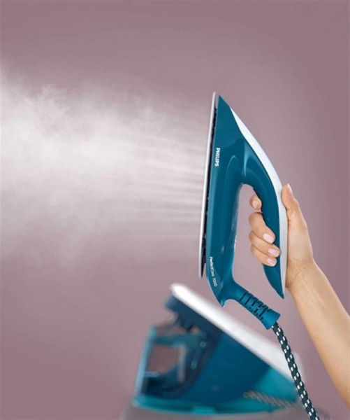 Праска з парогенератором Philips PerfectCare 7000 Series PSG7024/20 