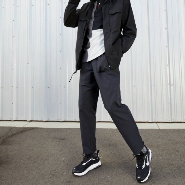 Кросівки Nike AIR MAX AP CU4826-002 р.US 10,5 чорний